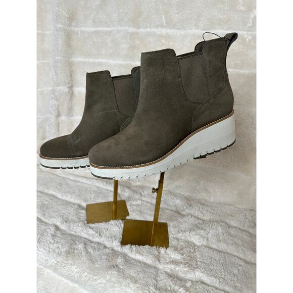 Cole Haan Zerogrand City Wedge Boots 11 women Stone Gray Lug Waterproof Suede - Picture 2 of 5
